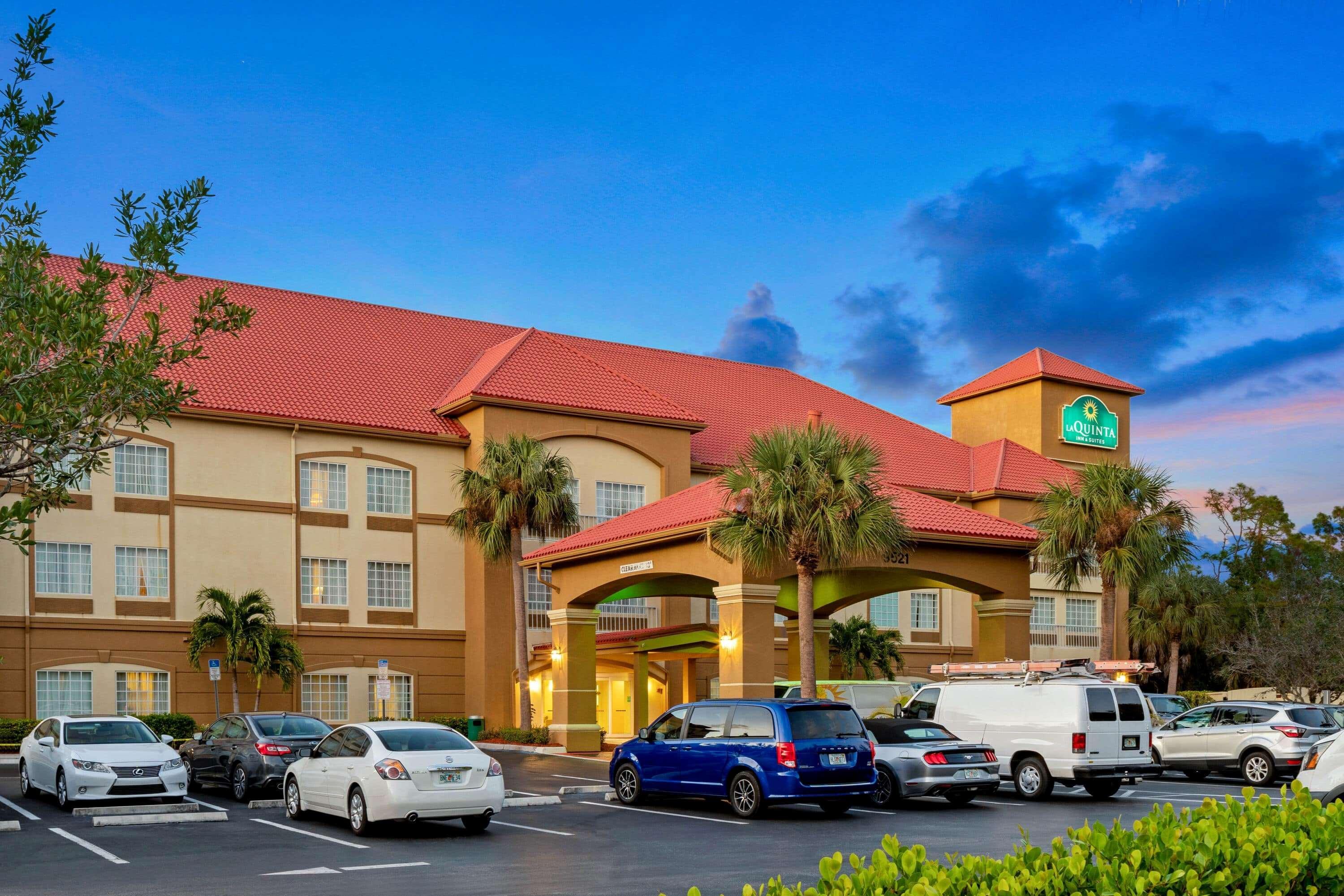 La Quinta Inn And Suites Fort Myers I-75 Ngoại thất bức ảnh