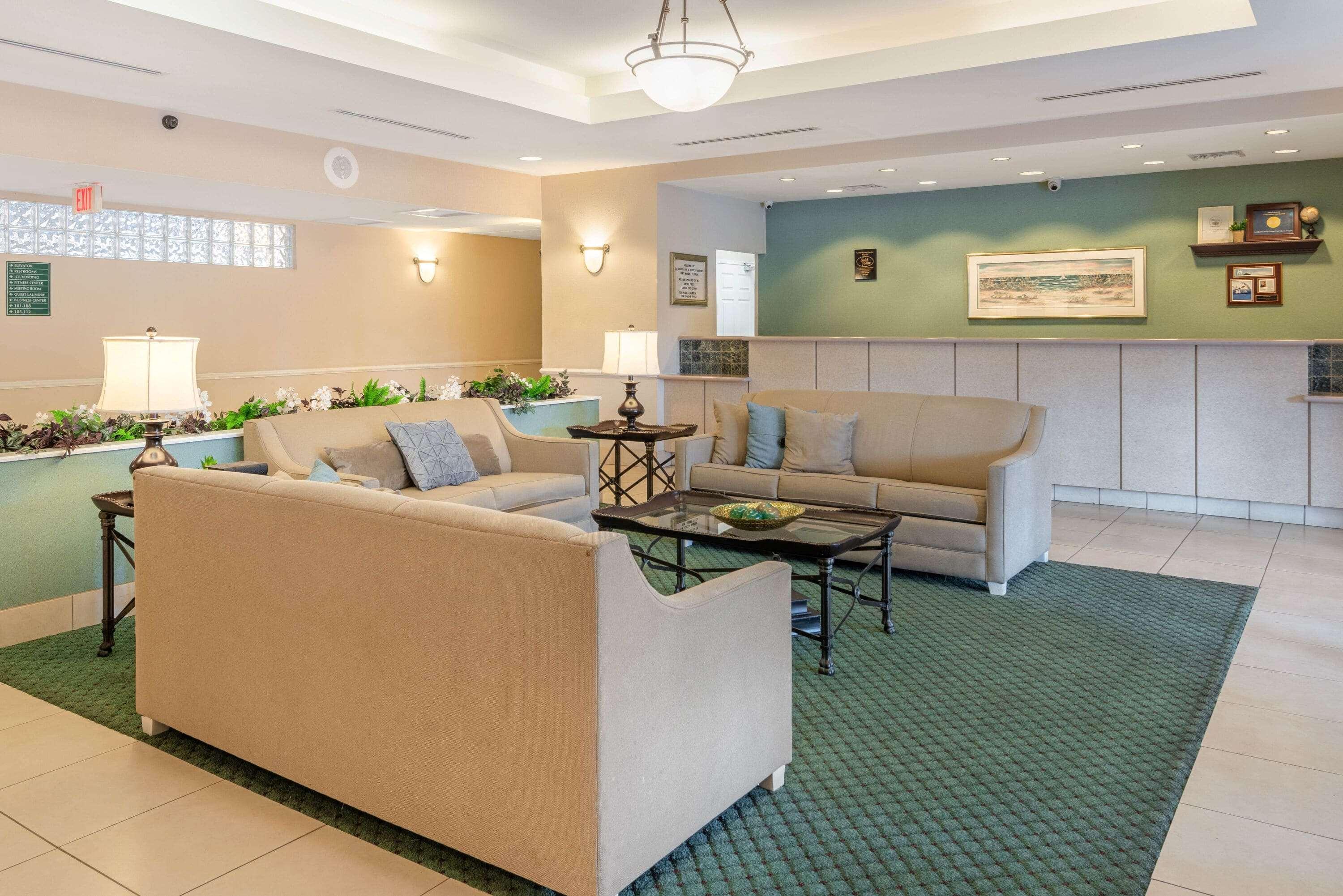 La Quinta Inn And Suites Fort Myers I-75 Ngoại thất bức ảnh